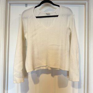 Abercrombie White V-neck Sweater